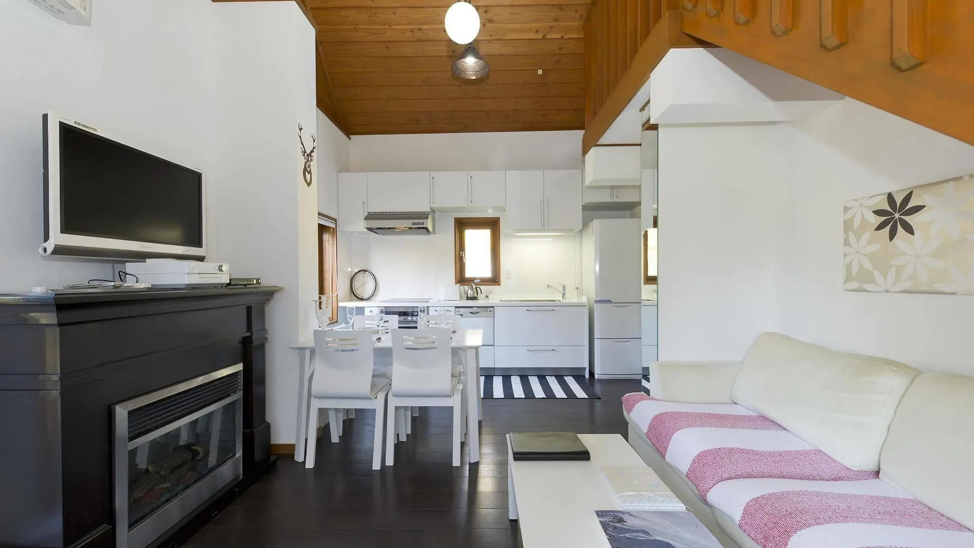 Nupuri Cottage Kutchan 0*,  Japonia